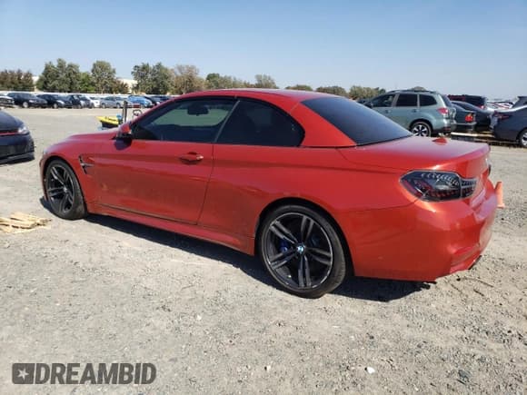 ✅ 2018 BMW M4 • VIN: WBS4Z9C53JED22747 • Лот: 85004965. Опубликован ранее на Copart с пробегом 79 446 миль. Бесплатный доступ к архиву аукционных продаж из США и подробный отчёт об истории автомобиля на DreamBid. Изображение 2.