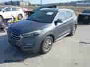 2017 Hyundai Tucson SE Plus с VIN KM8J33A40HU459575, выставлен на аукционе IAAI как лот 41703139 с пробегом 189 955 миль миль и . История ставок и продаж доступна на DreamBid. Изображение 2.