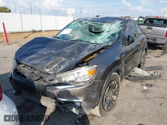 ✅ 2018 Mitsubishi Outlander ES • VIN: JA4AP3AU2JZ027727 • Lot: 43492748. Wystawiony na IAAI z przebiegiem 158 616 mil. Bezpłatny archiwum sprzedaży aukcyjnych z USA i szczegółowy raport historii pojazdu na DreamBid. Zdjęcie 13.