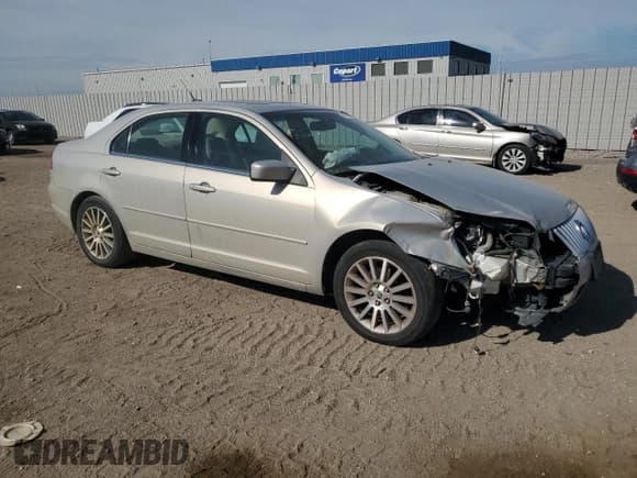 ✅ 2009 Mercury Milan Premier • VIN: 3MEHM08179R624099 • Lot: 70907325. Wystawiony na Copart z przebiegiem 204 099 mil. Bezpłatny archiwum sprzedaży aukcyjnych z USA i szczegółowy raport historii pojazdu na DreamBid. Zdjęcie 4.