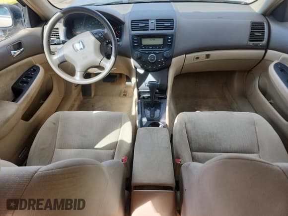 ✅ 2005 Honda Accord LX • VIN: 1HGCM56425A091798 • Lot: 81888415. Listed on Copart with 93,615 mi. Free auction sales archive from the USA and detailed vehicle history report at DreamBid. Image 8.