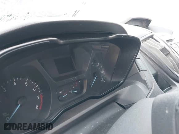 ✅ 2017 Ford Transit XL • VIN: 1FBZX2ZM8HKB08231 • Lot: 41422653. Wystawiony na IAAI z przebiegiem Nie podano. Bezpłatny archiwum sprzedaży aukcyjnych z USA i szczegółowy raport historii pojazdu na DreamBid. Zdjęcie 7.