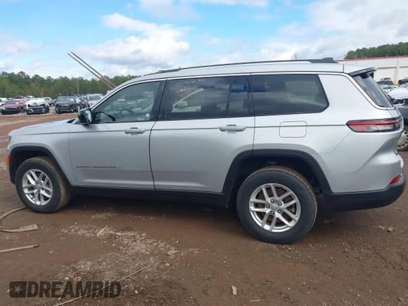 ✅ 2023 Jeep Grand Cherokee Altitude X • VIN: 1C4RJKAG5P8865523 • Lot: 43562280. Listed on IAAI with 58,278 mi. Free auction sales archive from the USA and detailed vehicle history report at DreamBid. Image 14.