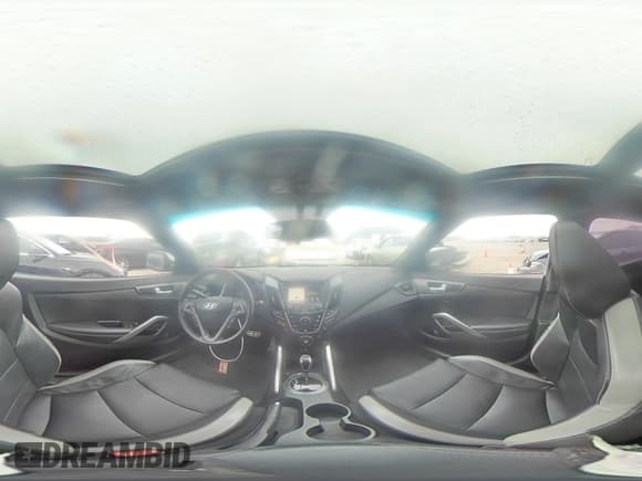 ✅ 2016 Hyundai Veloster Turbo Rally Edition • VIN: KMHTC6AE0GU257787 • Lot: 85323394. Wystawiony na Copart z przebiegiem 91 826 mil. Bezpłatny archiwum sprzedaży aukcyjnych z USA i szczegółowy raport historii pojazdu na DreamBid. Zdjęcie 13.