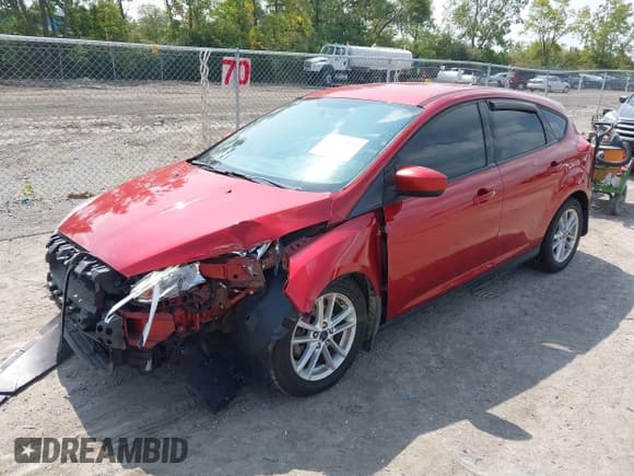 ✅ 2018 Ford Focus SE • VIN: 1FADP3K28JL257913 • Lot: 43162085. Wystawiony na IAAI z przebiegiem 91 175 mil. Bezpłatny archiwum sprzedaży aukcyjnych z USA i szczegółowy raport historii pojazdu na DreamBid. Zdjęcie 2.