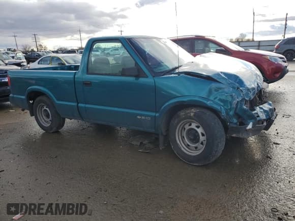 ✅ 1994 Chevrolet S-10 • VIN: 1GCCS1445R8165115 • Лот: 86189594. Опубликован ранее на Copart с пробегом 89 811 миль. Бесплатный доступ к архиву аукционных продаж из США и подробный отчёт об истории автомобиля на DreamBid. Изображение 4.