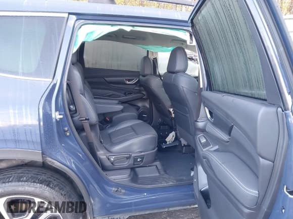 ✅ 2024 Subaru Ascent Limited • VIN: 4S4WMAUD1R3434534 • Lot: 43508490. Listed on IAAI with 22,190 mi. Free auction sales archive from the USA and detailed vehicle history report at DreamBid. Image 8.