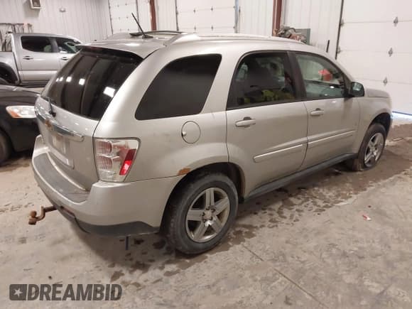 ✅ 2007 Chevrolet Equinox LT • VIN: 2CNDL63F676253896 • Лот: 42016888. Опубликован ранее на IAAI с пробегом 209 809 миль. Бесплатный доступ к архиву аукционных продаж из США и подробный отчёт об истории автомобиля на DreamBid. Изображение 4.