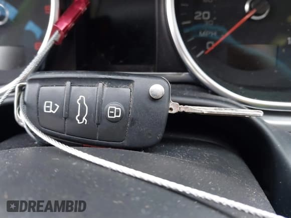 ✅ 2015 Audi Q7 Prestige • VIN: WA1VMAFE9FD024375 • Лот: 41575018. Опубликован ранее на IAAI с пробегом 133 495 миль. Бесплатный доступ к архиву аукционных продаж из США и подробный отчёт об истории автомобиля на DreamBid. Изображение 11.