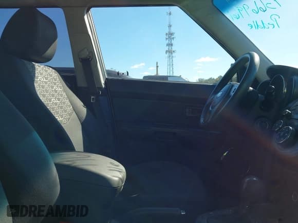 ✅ 2011 Kia Soul + • VIN: KNDJT2A2XB7216374 • Lot: 43669961. Listed on IAAI with 189,194 mi. Free auction sales archive from the USA and detailed vehicle history report at DreamBid. Image 5.