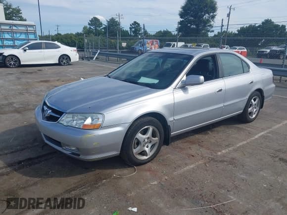 ✅ 2003 Acura TL • VIN: 19UUA56603A036214 • Lot: 43098392. Listed on IAAI with 93,298 mi. Free auction sales archive from the USA and detailed vehicle history report at DreamBid. Image 2.