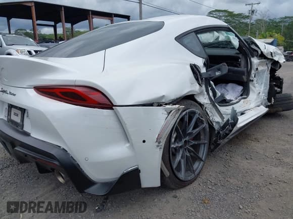 ✅ 2024 Toyota Supra 3.0 • VIN: WZ1DB0G03RW063784 • Lot: 43126996. Listed on IAAI with Not provided. Free auction sales archive from the USA and detailed vehicle history report at DreamBid. Image 18.
