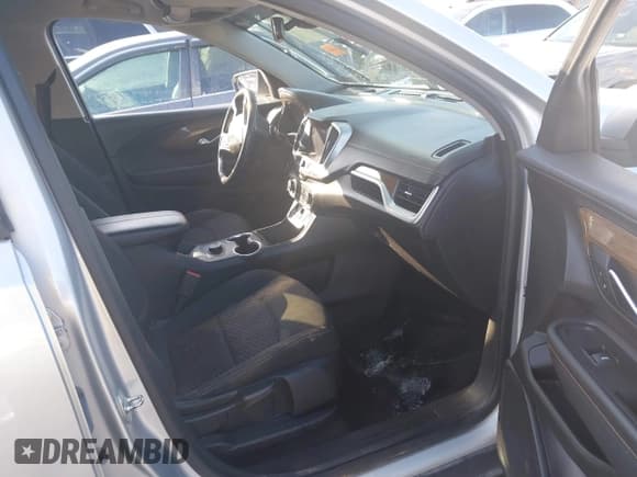 ✅ 2020 GMC Terrain SLE • VIN: 3GKALTEVXLL103634 • Lot: 41587313. Wystawiony na IAAI z przebiegiem 96 238 mil. Bezpłatny archiwum sprzedaży aukcyjnych z USA i szczegółowy raport historii pojazdu na DreamBid. Zdjęcie 5.