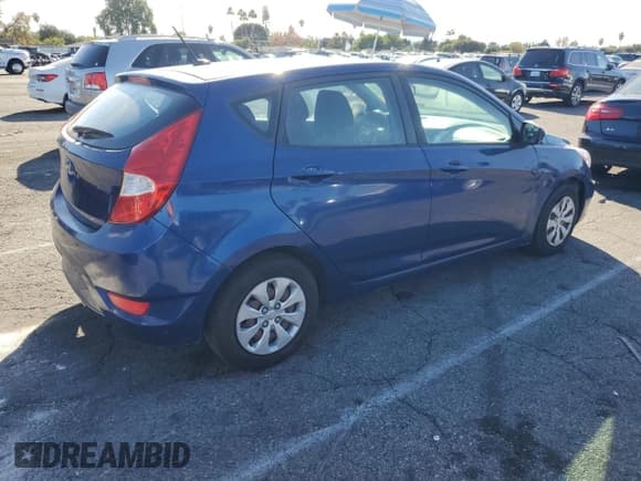 ✅ 2017 Hyundai Accent SE • VIN: KMHCT5AE0HU346061 • Lot: 86187285. Wystawiony na Copart z przebiegiem 95 645 mil. Bezpłatny archiwum sprzedaży aukcyjnych z USA i szczegółowy raport historii pojazdu na DreamBid. Zdjęcie 3.