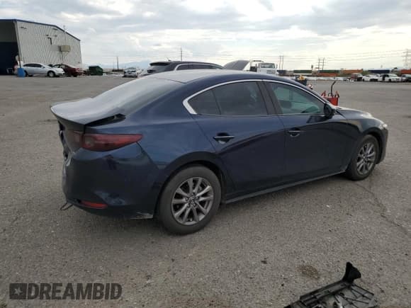 ✅ 2021 Mazda 3 S • VIN: 3MZBPAAL7MM200991 • Lot: 82383075. Listed on Copart with 46,685 mi. Free auction sales archive from the USA and detailed vehicle history report at DreamBid. Image 3.