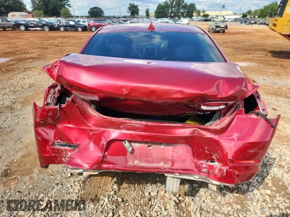 2013 Chevrolet Malibu LT with VIN 1G11E5SA5DF325750, listed as a Copart auction lot 84243425 with 181,835 mi miles and Salvage title. Bid and sale history available at DreamBid. Image 6.