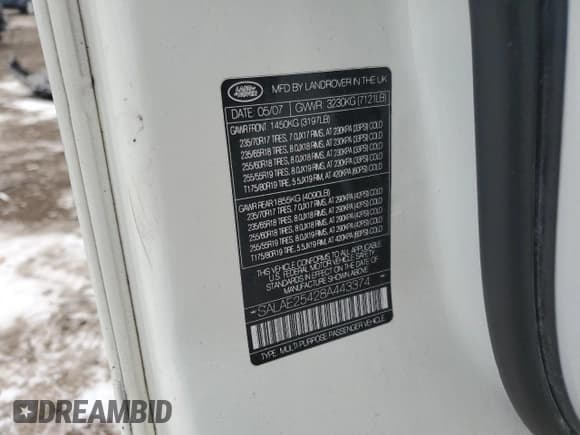 ✅ 2008 Land Rover LR3 SE • VIN: SALAE25428A443374 • Lot: 88840035. Listed on Copart with 167,816 mi. Free auction sales archive from the USA and detailed vehicle history report at DreamBid. Image 14.