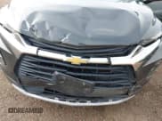 ✅ 2020 Chevrolet Blazer LT • VIN: 3GNKBCRS8LS537972 • Lot: 43260979. Wystawiony na IAAI z przebiegiem 103 372 mil. Bezpłatny archiwum sprzedaży aukcyjnych z USA i szczegółowy raport historii pojazdu na DreamBid. Zdjęcie 6.