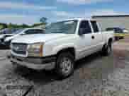 2004 Chevrolet Silverado 1500 z VIN 1GCEK19T74E298848, wystawiony jako Copart lot #55347035 z przebiegiem 188 549 mil mil oraz Szkoda całkowita • Salvage title. Historia ofert i sprzedaży dostępna na DreamBid. Obrazek 1.