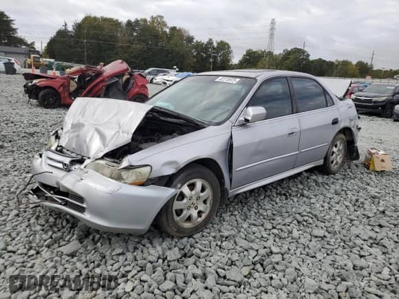 2001 Honda Accord EX with VIN 1HGCG55661A129070, listed as a Copart auction lot 82315975 with Not provided miles and Salvage title. Bid and sale history available at DreamBid. Image 1.