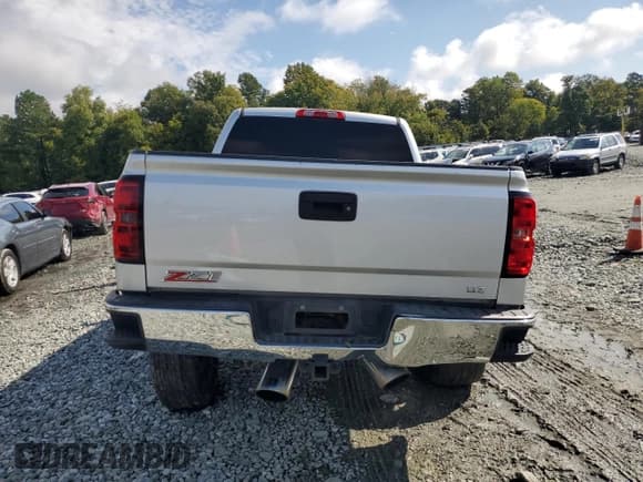 ✅ 2014 Chevrolet Silverado 1500 LTZ • VIN: 3GCUKSEC9EG300889 • Лот: 71628594. Опубликован ранее на Copart с пробегом 222 044 миль. Бесплатный доступ к архиву аукционных продаж из США и подробный отчёт об истории автомобиля на DreamBid. Изображение 6.