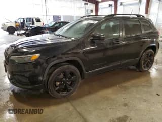 ✅ 2019 Jeep Cherokee Altitude • VIN: 1C4PJMLXXKD397711 • Lot: 80371555. Wystawiony na Copart z przebiegiem 67 595 mil. Bezpłatny archiwum sprzedaży aukcyjnych z USA i szczegółowy raport historii pojazdu na DreamBid. Zdjęcie 1.