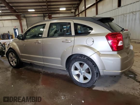 ✅ 2010 Dodge Caliber SXT • VIN: 1B3CB4HA2AD532129 • Лот: 56128244. Опубликован ранее на Copart с пробегом 130 771 миль. Бесплатный доступ к архиву аукционных продаж из США и подробный отчёт об истории автомобиля на DreamBid. Изображение 2.