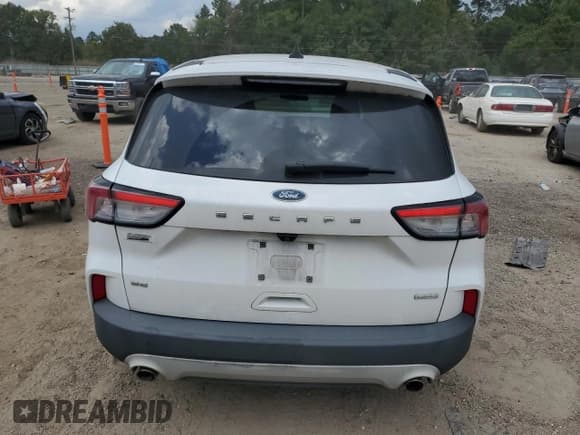 ✅ 2020 Ford Escape SE • VIN: 1FMCU0G6XLUB57572 • Лот: 82111265. Опубликован ранее на Copart с пробегом 70 115 миль. Бесплатный доступ к архиву аукционных продаж из США и подробный отчёт об истории автомобиля на DreamBid. Изображение 6.