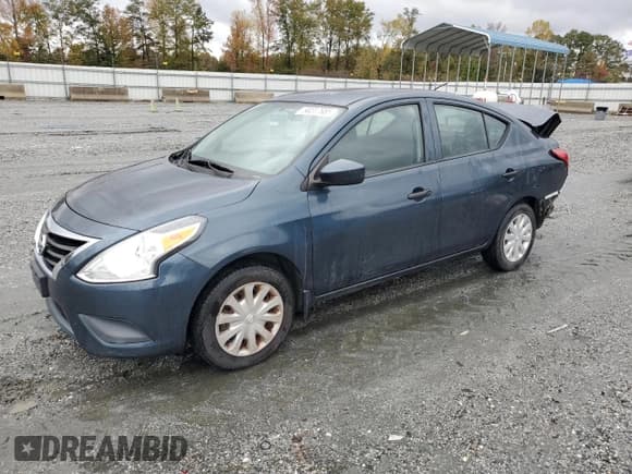 ✅ 2016 Nissan Versa SV • VIN: 3N1CN7AP7GL866250 • Lot: 90317985. Wystawiony na Copart z przebiegiem 79 244 mil. Bezpłatny archiwum sprzedaży aukcyjnych z USA i szczegółowy raport historii pojazdu na DreamBid. Zdjęcie 1.