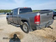 ✅ 2013 GMC Sierra 1500 SLE • VIN: 3GTP2VEA0DG120731 • Лот: 81667965. Опубликован ранее на Copart с пробегом 205 686 миль. Бесплатный доступ к архиву аукционных продаж из США и подробный отчёт об истории автомобиля на DreamBid. Изображение 2.