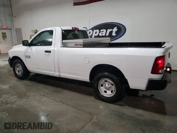 2016 Ram 1500 Tradesman with VIN 3C6JR6DG2GG325847, listed as a Copart auction lot 89907395 with 114,323 mi miles and Clean title. Bid and sale history available at DreamBid. Image 2.