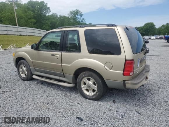 ✅ 2002 Ford Explorer Sport Value • VIN: 1FMYU60E32UA92511 • Lot: 54368265. Listed on Copart with 143,744 mi. Free auction sales archive from the USA and detailed vehicle history report at DreamBid. Image 2.
