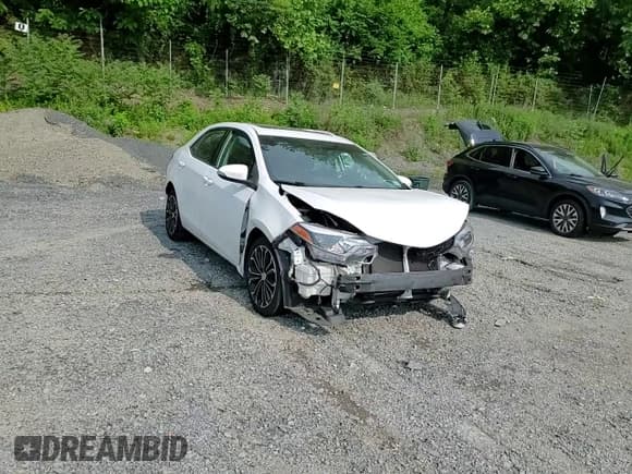 ✅ 2014 Toyota Corolla L • VIN: 2T1BURHE2EC196943 • Lot: 59630525. Listed on Copart with 127,923 mi. Free auction sales archive from the USA and detailed vehicle history report at DreamBid. Image 13.