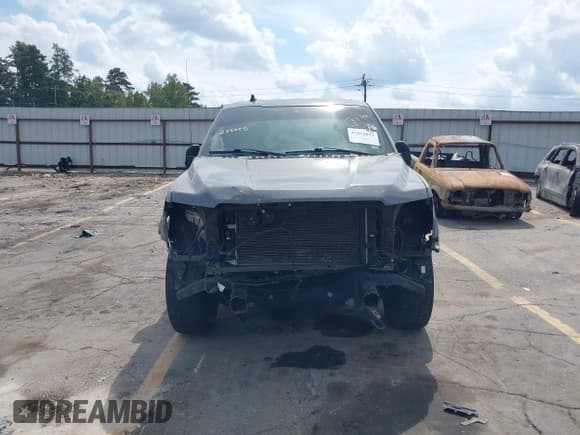 ✅ 2020 Ford F-150 XL • VIN: 1FTEW1E58LKF52126 • Lot: 43274877. Wystawiony na IAAI z przebiegiem 79 000 mil. Bezpłatny archiwum sprzedaży aukcyjnych z USA i szczegółowy raport historii pojazdu na DreamBid. Zdjęcie 13.