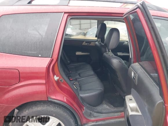 ✅ 2009 Subaru Forester X Limited • VIN: JF2SH646X9H715094 • Лот: 43556897. Опубликован ранее на IAAI с пробегом 233 444 миль. Бесплатный доступ к архиву аукционных продаж из США и подробный отчёт об истории автомобиля на DreamBid. Изображение 8.