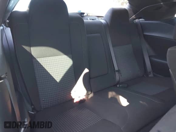 ✅ 2022 Dodge Challenger GT • VIN: 2C3CDZKG2NH192397 • Lot: 43345630. Wystawiony na IAAI z przebiegiem Nie podano. Bezpłatny archiwum sprzedaży aukcyjnych z USA i szczegółowy raport historii pojazdu na DreamBid. Zdjęcie 8.