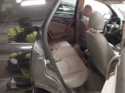 ✅ 2006 Saturn VUE • VIN: 5GZCZ63446S879812 • Lot: 41554401. Wystawiony na IAAI z przebiegiem 181 126 mil. Bezpłatny archiwum sprzedaży aukcyjnych z USA i szczegółowy raport historii pojazdu na DreamBid. Zdjęcie 8.