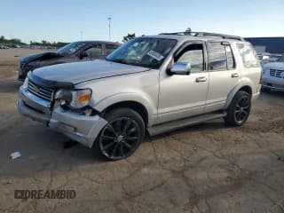 ✅ 2009 Ford Explorer XLT • VIN: 1FMEU63E99UA34721 • Lot: 62804425. Wystawiony na Copart z przebiegiem 221 579 mil. Bezpłatny archiwum sprzedaży aukcyjnych z USA i szczegółowy raport historii pojazdu na DreamBid. Zdjęcie 1.