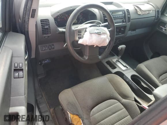 ✅ 2005 Nissan Frontier Nismo • VIN: 1N6AD06U95C455919 • Lot: 82304465. Wystawiony na Copart z przebiegiem 162 738 mil. Bezpłatny archiwum sprzedaży aukcyjnych z USA i szczegółowy raport historii pojazdu na DreamBid. Zdjęcie 8.