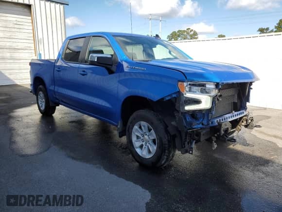 2025 Chevrolet Silverado 1500 LT z VIN 1GCUKDED9SZ170774, wystawiony jako Copart lot #85419015 z przebiegiem 23 616 mil mil oraz Czysty tytuł • Clean title. Historia ofert i sprzedaży dostępna na DreamBid. Obrazek 4.