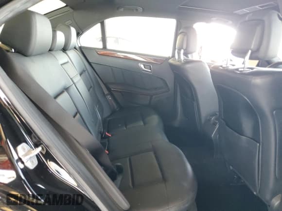 ✅ 2013 Mercedes-Benz E 350 Luxury • VIN: WDDHF5KB1DA688285 • Lot: 67411305. Listed on Copart with 94,865 mi. Free auction sales archive from the USA and detailed vehicle history report at DreamBid. Image 10.