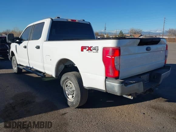 ✅ 2021 Ford F-250 XLT • VIN: 1FT7W2BN3MED02764 • Lot: 43714334. Listed on IAAI with 126,929 mi. Free auction sales archive from the USA and detailed vehicle history report at DreamBid. Image 3.