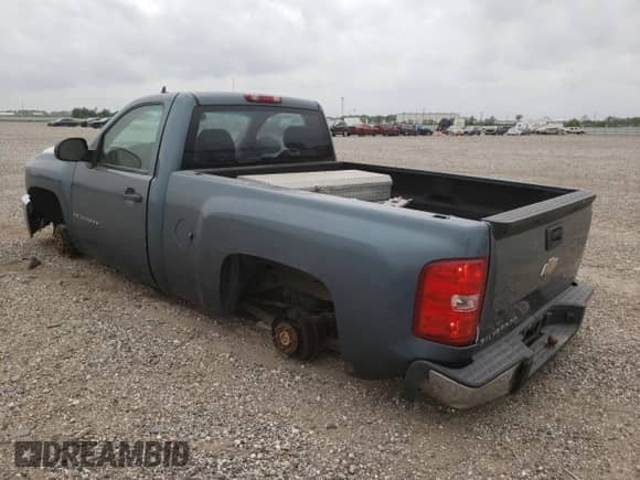 2008 Chevrolet Silverado 1500 Work Truck with VIN 1GCEC14X48Z192606, listed as a Copart auction lot 78274424 with 212,546 mi miles and Salvage title. Bid and sale history available at DreamBid. Image 2.