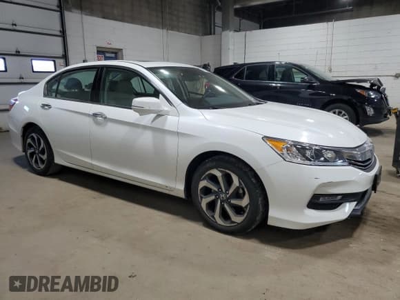✅ 2016 Honda Accord EX-L • VIN: 1HGCR3F00GA012585 • Лот: 91384685. Опубликован ранее на Copart с пробегом 98 087 миль. Бесплатный доступ к архиву аукционных продаж из США и подробный отчёт об истории автомобиля на DreamBid. Изображение 4.