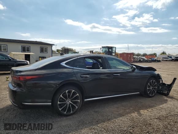 ✅ 2023 Lexus LS LS 500h • VIN: JTHGYLGF1P5002709 • Лот: 59046945. Опубликован ранее на Copart с пробегом 21 096 миль. Бесплатный доступ к архиву аукционных продаж из США и подробный отчёт об истории автомобиля на DreamBid. Изображение 3.