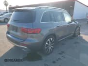 ✅ 2021 Mercedes-Benz GLB 250 • VIN: W1N4M4HB0MW103546 • Lot: 43508207. Wystawiony na IAAI z przebiegiem 50 729 mil. Bezpłatny archiwum sprzedaży aukcyjnych z USA i szczegółowy raport historii pojazdu na DreamBid. Zdjęcie 4.