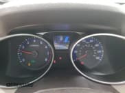 ✅ 2014 Hyundai Tucson SE • VIN: KM8JUCAGXEU918582 • Lot: 47685165. Wystawiony na Copart z przebiegiem 57 012 mil. Bezpłatny archiwum sprzedaży aukcyjnych z USA i szczegółowy raport historii pojazdu na DreamBid. Zdjęcie 9.