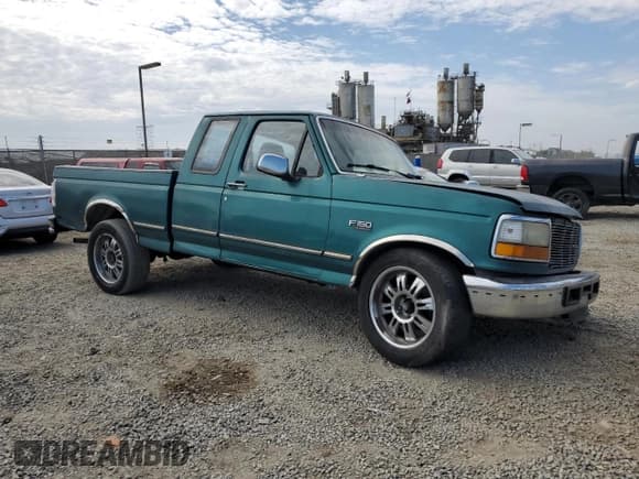 ✅ 1996 Ford F-150 • VIN: 1FTEX15N0TKA41779 • Lot: 63296615. Listed on Copart with 270,593 mi. Free auction sales archive from the USA and detailed vehicle history report at DreamBid. Image 4.