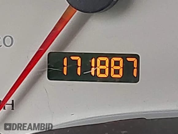 ✅ 2006 Saturn VUE • VIN: 5GZCZ33D66S835888 • Lot: 41513629. Wystawiony na IAAI z przebiegiem 171 887 mil. Bezpłatny archiwum sprzedaży aukcyjnych z USA i szczegółowy raport historii pojazdu na DreamBid. Zdjęcie 15.