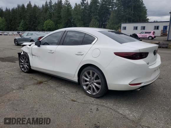 ✅ 2020 Mazda 3 Select • VIN: 3MZBPBCM9LM138553 • Лот: 57683675. Опубликован ранее на Copart с пробегом 39 907 миль. Бесплатный доступ к архиву аукционных продаж из США и подробный отчёт об истории автомобиля на DreamBid. Изображение 2.
